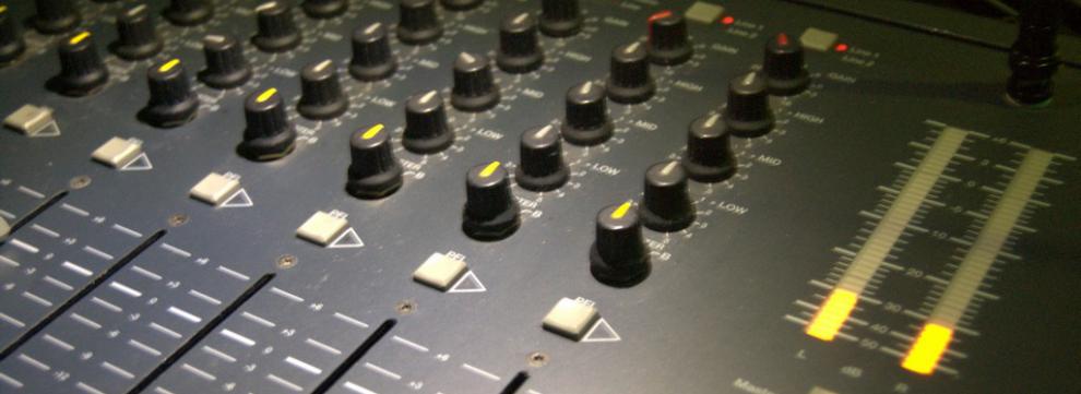 apparatuur mixer voor onze dj